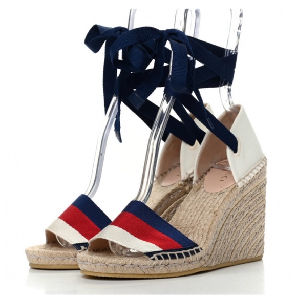 GUCCI
Canvas Sylvie Web Ankle Wrap
Espadrille Wedge Sandals - Picture 2 of 12